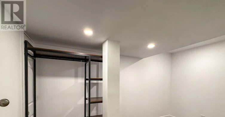 LOWER UNIT-3421 Ellengale Drive W, Mississauga, ON, L5C 1Z5 - 10