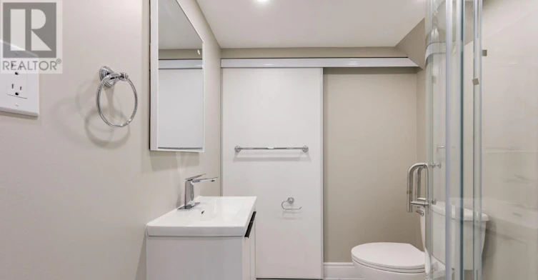 B-LOWER 96 Level Highgate Drive, Hamilton, ON, L8J 0C2 - 17