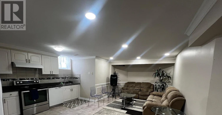 BSMT-45 Bretton Circle, Markham, ON, L3S 3R1