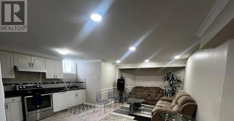 BSMT-45 Bretton Circle, Markham, ON, L3S 3R1 - 2