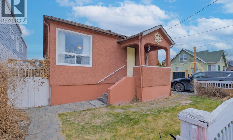 433 Heales Avenue