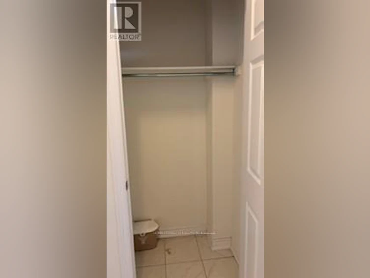 68 Air Dancer Crescent, Oshawa, ON, L1L 0V3 - 4