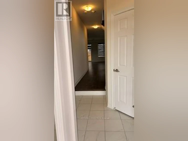 68 Air Dancer Crescent, Oshawa, ON, L1L 0V3 - 3