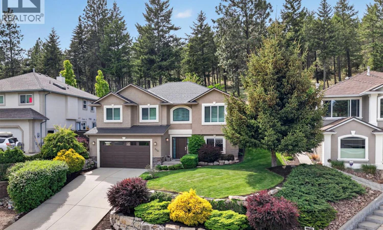328 Woodpark Crescent