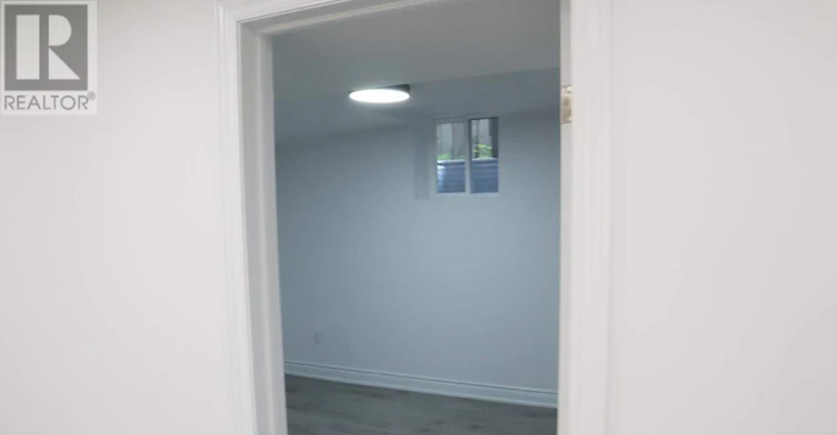 LOWER-1627 Baggins Street, Pickering, ON, L1W 1H2 - 6