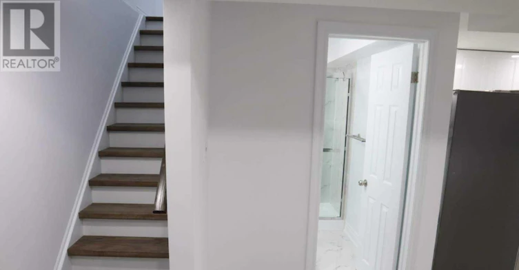 LOWER-1627 Baggins Street, Pickering, ON, L1W 1H2 - 14
