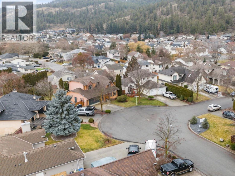 1879 Portland Avenue, Kelowna, BC, V1V 1R9 - 36