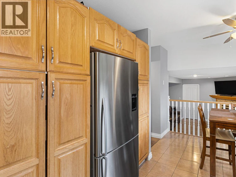 1879 Portland Avenue, Kelowna, BC, V1V 1R9 - 8