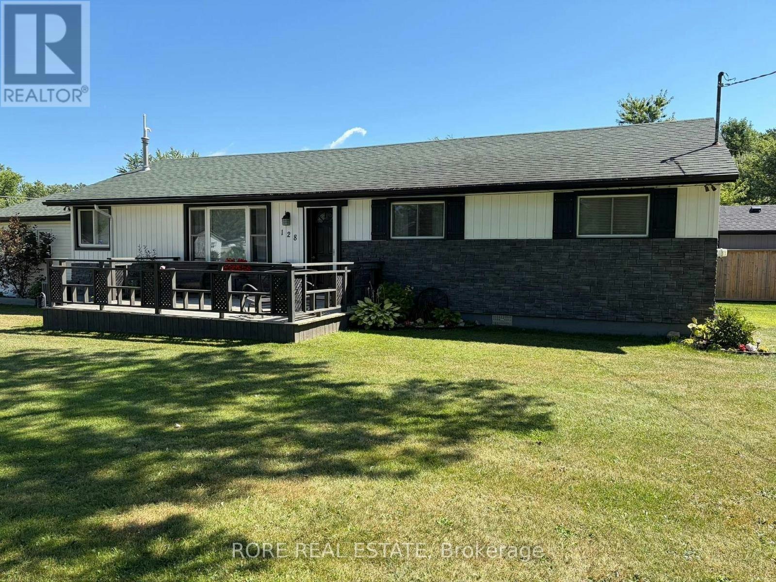 128 Cook Avenue, Fort Erie, ON, L0S 1N0
