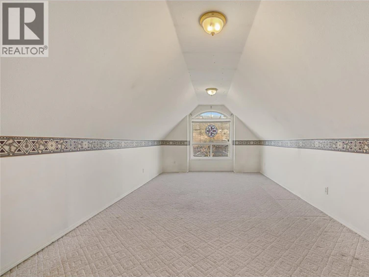 530 Glenmeadows Road, Kelowna, BC, V1V 1Y7 - 18