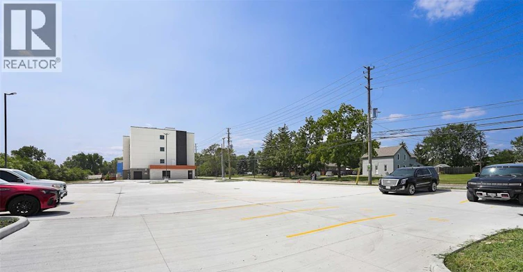 103-705 Grand Marais, Windsor, ON, N8X 3H8 - 27