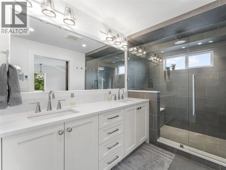 3558 Spiers Road, Kelowna, BC, V1W 4A8 - 42