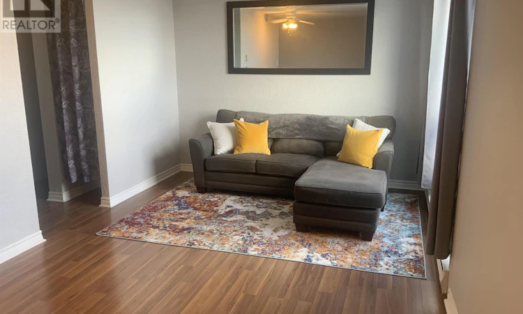 710-5572 Ridge Road North