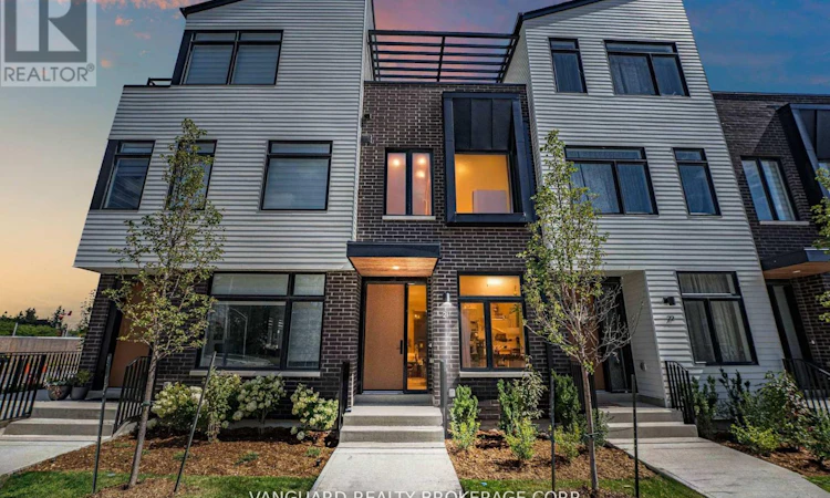 21-15 Lou Parsons Way