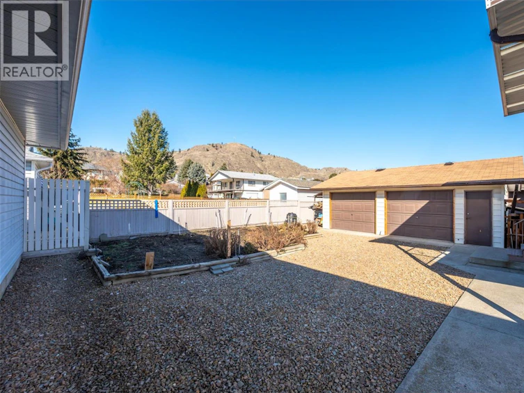 5808 Columbia Street, Oliver, BC, V0H 1T0 - 44