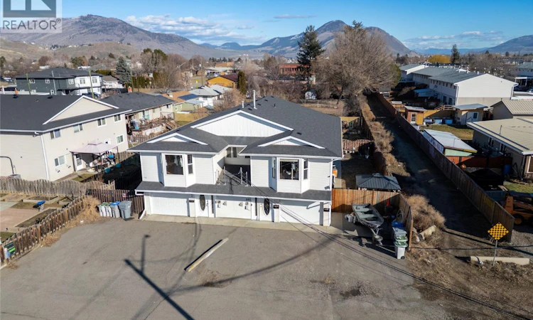 881 Evergreen Place