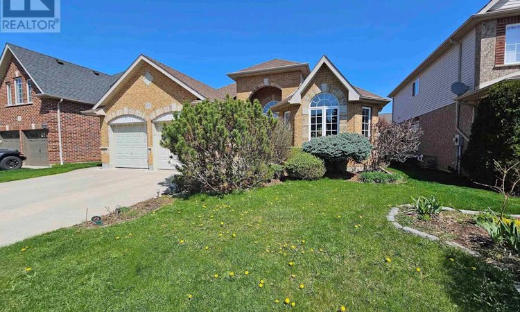 65 Mccaffery Crescent