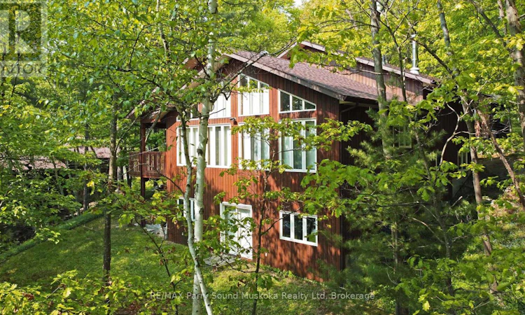 38 Shebeshekong Estates Road S