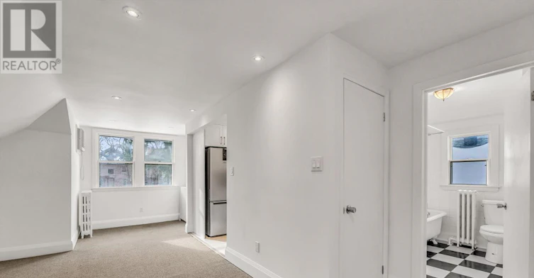 3RD FLOOR-5 Killarney Road, Toronto, ON, M5P 1L7 - 8