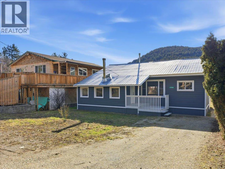 5783 Tuktakamin Road, Falkland, BC, V0E 1W0 - 25