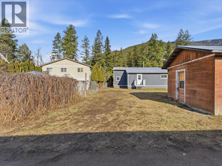 5783 Tuktakamin Road, Falkland, BC, V0E 1W0 - 30