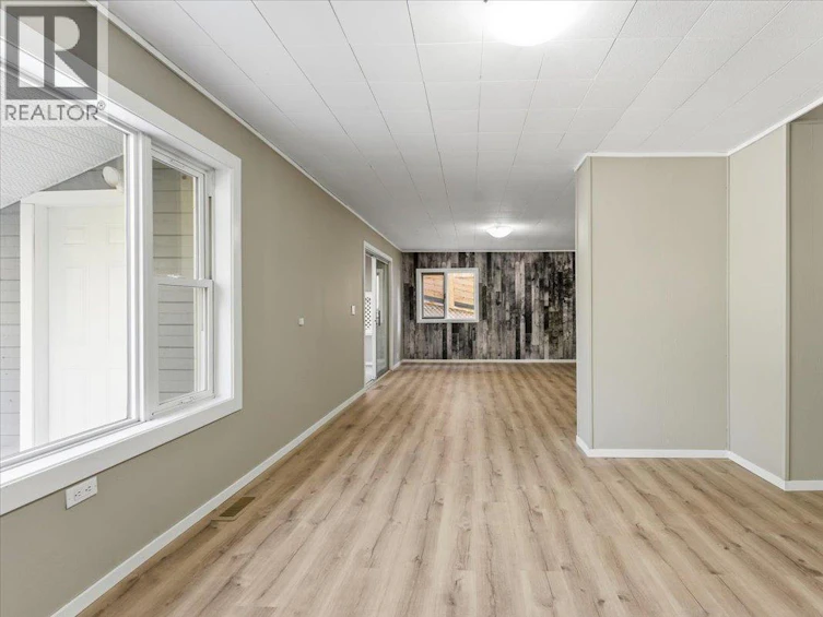 5783 Tuktakamin Road, Falkland, BC, V0E 1W0 - 9