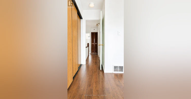 UPPER-321 Caledonia Road, Toronto, ON, M6E 4T4 - 10