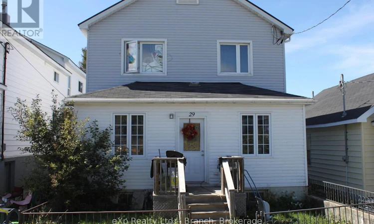 29 Woods Street
