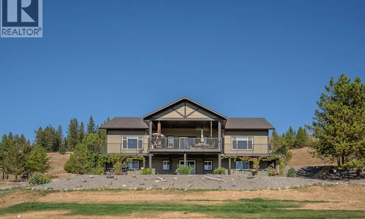 5593 Lakeside Court