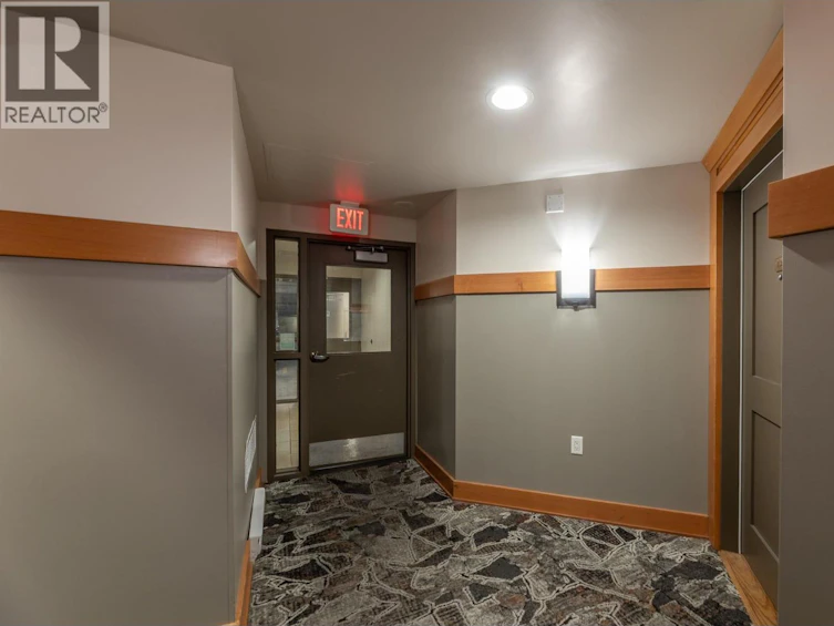 203-160 W Lakeshore Drive, Penticton, BC, V2A 9C2 - 39