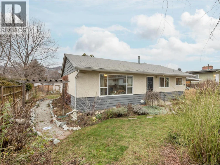 1122 Stockwell Avenue, Kelowna, BC, V1Y 6W6 - 36