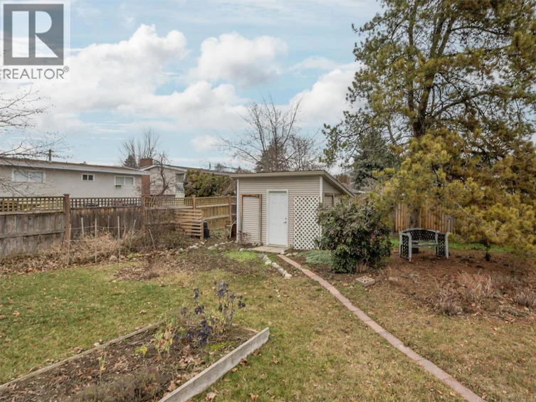 1122 Stockwell Avenue, Kelowna, BC, V1Y 6W6 - 34