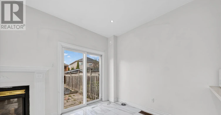 110 Blue Willow Drive, Vaughan, ON, L4L 9E9 - 12