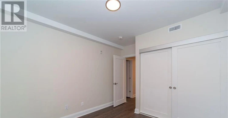 204-33 Maple Grove Road, Ottawa, ON, K2L 2S7 - 14