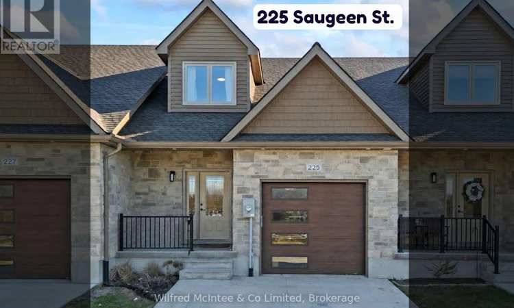 225 Saugeen Street