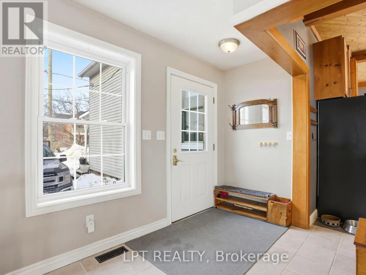 143 Main Street, Exeter, ON, N0M 1N0 - 17