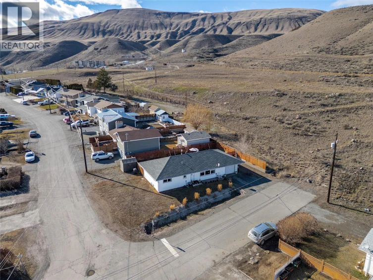 611 Pine Street, Ashcroft, BC, V0K 1A0 - 5