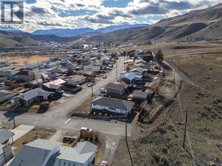 611 Pine Street, Ashcroft, BC, V0K 1A0 - 30