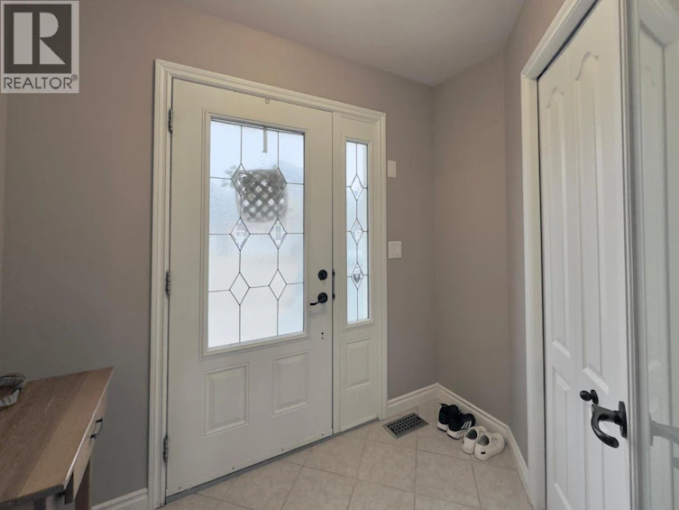 114-340 Hastings Avenue, Penticton, BC, V2A 9B9 - 3