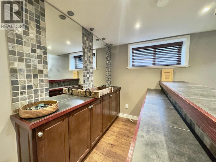 114-340 Hastings Avenue, Penticton, BC, V2A 9B9 - 50