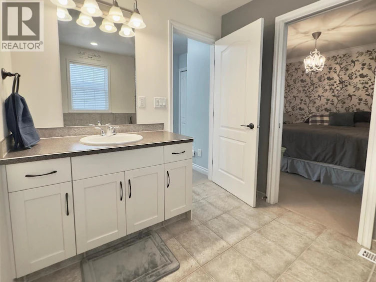 114-340 Hastings Avenue, Penticton, BC, V2A 9B9 - 28