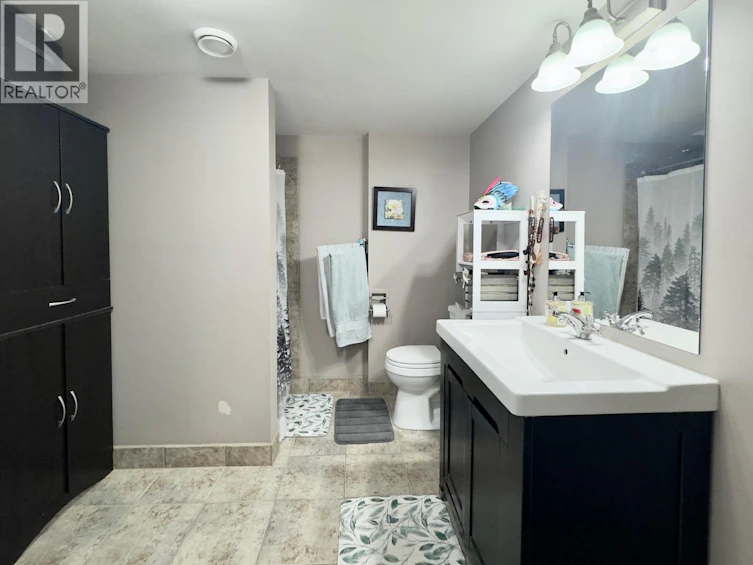 114-340 Hastings Avenue, Penticton, BC, V2A 9B9 - 43