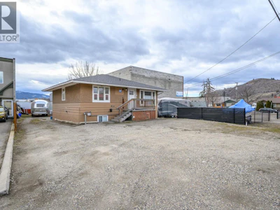 2808 45 Avenue - 3