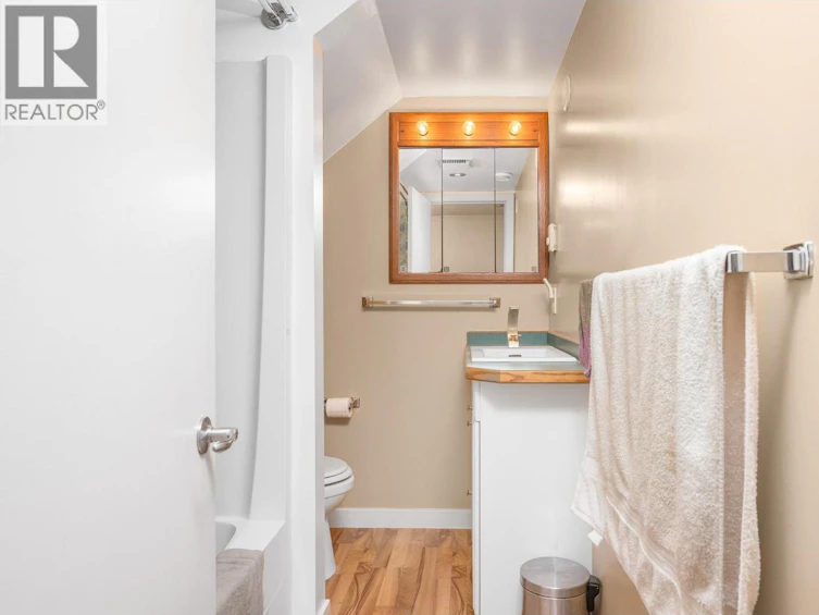 2808 45 Avenue, Vernon, BC, V1T 3N4 - 22