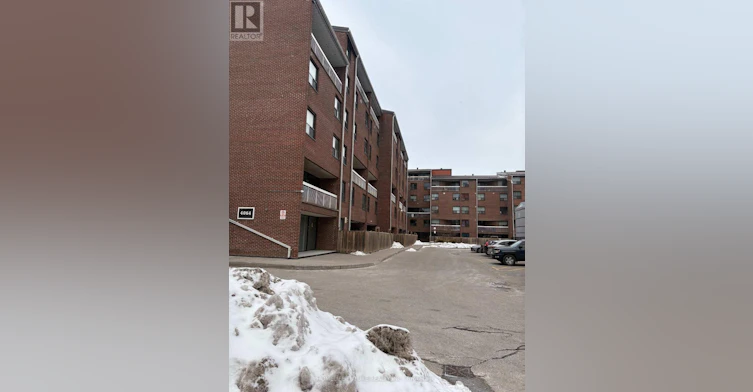210-4064 Lawrence Avenue E, Toronto, ON, M1E 4V6