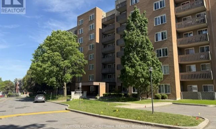 603-1599 Lassiter Terrace
