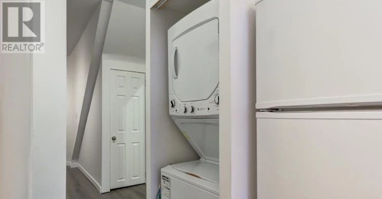 MAIN FL-104 Leslie Street E, Toronto, ON, M4M 3C7 - 8