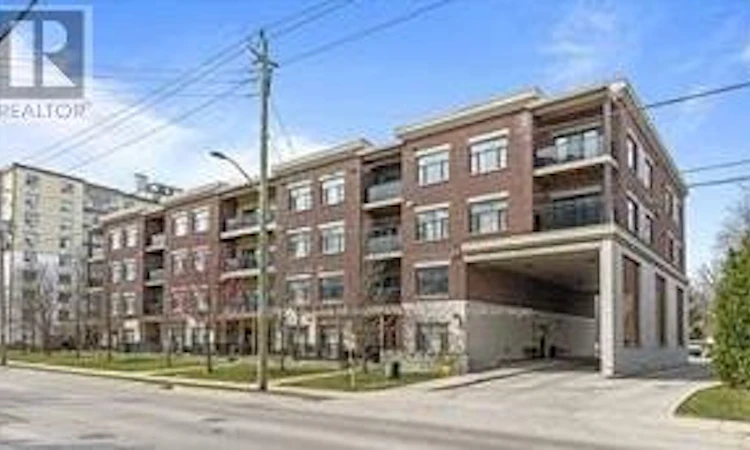409-89 Ridout Street