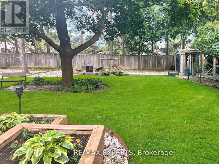 60 Suburban Drive, Mississauga, ON, L5N 1G9 - 40