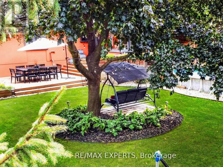 60 Suburban Drive, Mississauga, ON, L5N 1G9 - 37